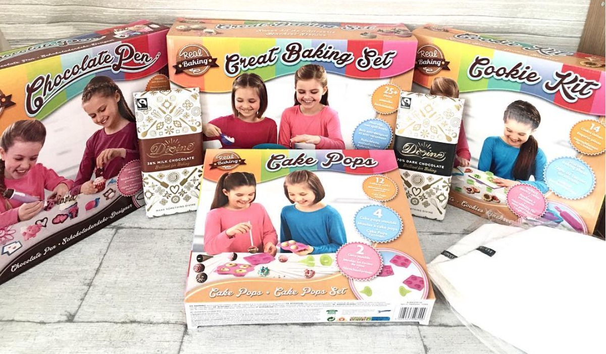 Vivid Baking Cake Pops