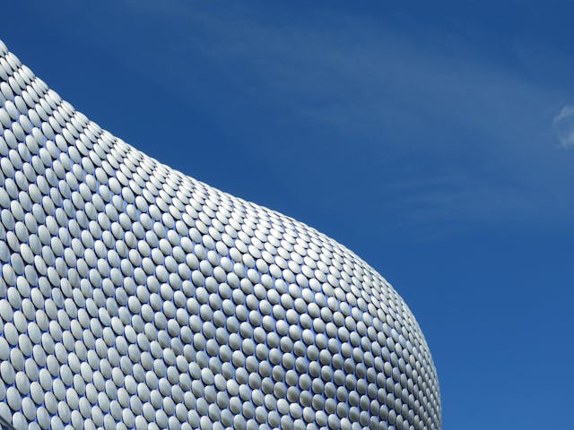Photo by Felipe Taconelli: https://www.pexels.com/photo/low-angle-shot-of-the-facade-of-selfridges-birmingham-building-against-blue-sky-16834842/